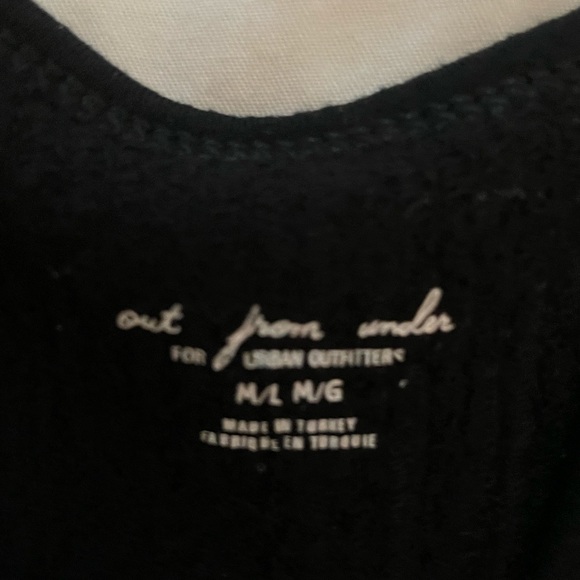 Urban Outfitters black crop top - Picture 3 of 4